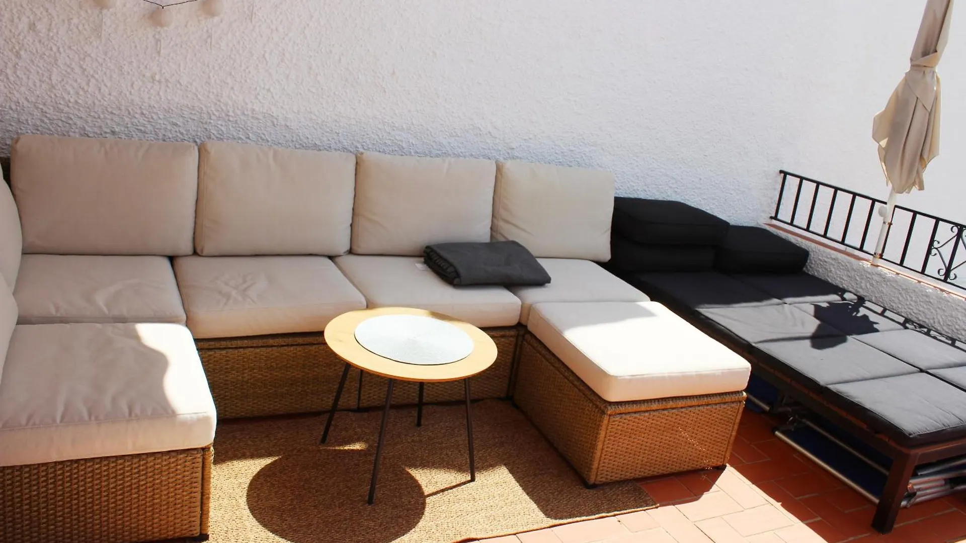 公寓 Apartamento En Capistrano, 内尔哈